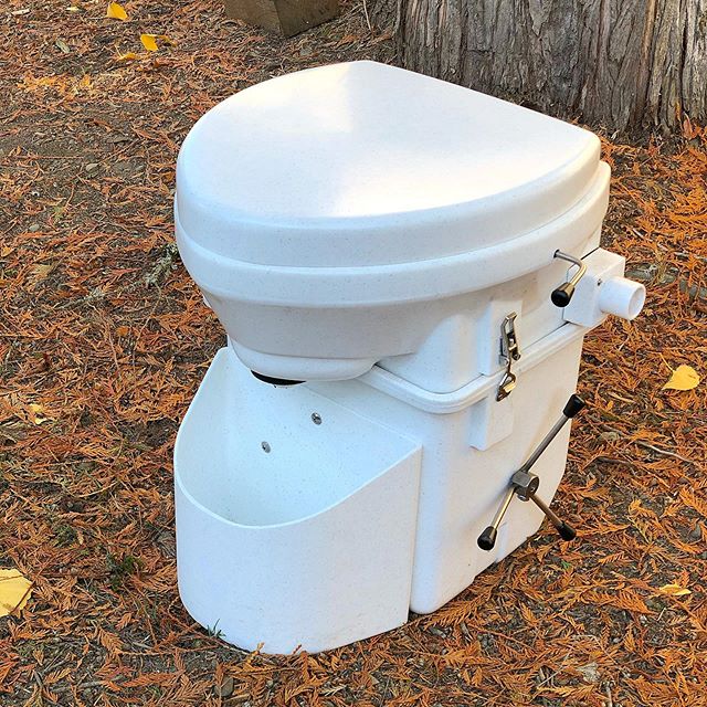 natures head compositing toilet